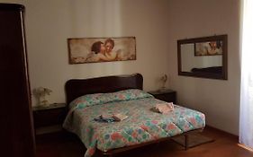 Casa Vacanze Yuli